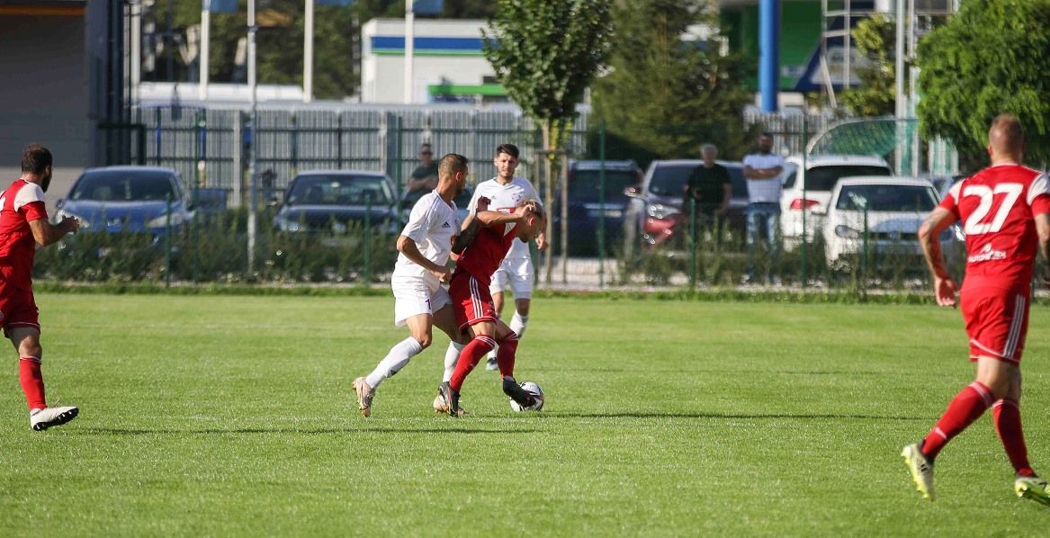 Jurčišin v akcii s Komárnom (T. Chytílek)