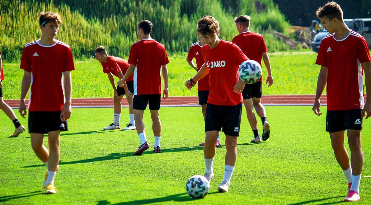 Sedemnástka remizovala s Ružomberkom, šestnástka len tesne prehrala